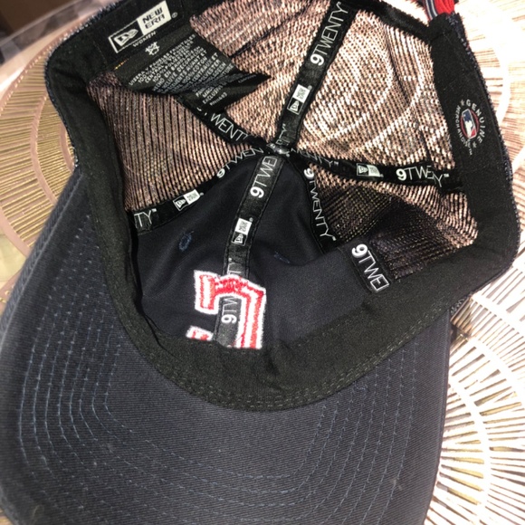 Cleveland Guardians Hat ~ RAINBOW FABRIC FASTENER - Picture 4 of 4